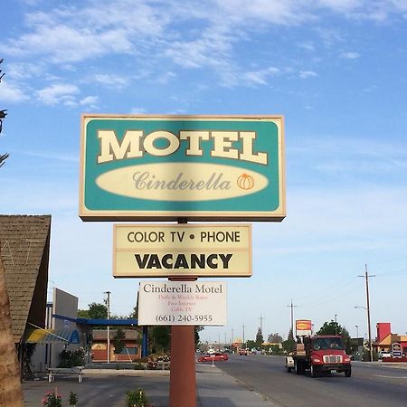Cinderella Motel Wasco Luaran gambar