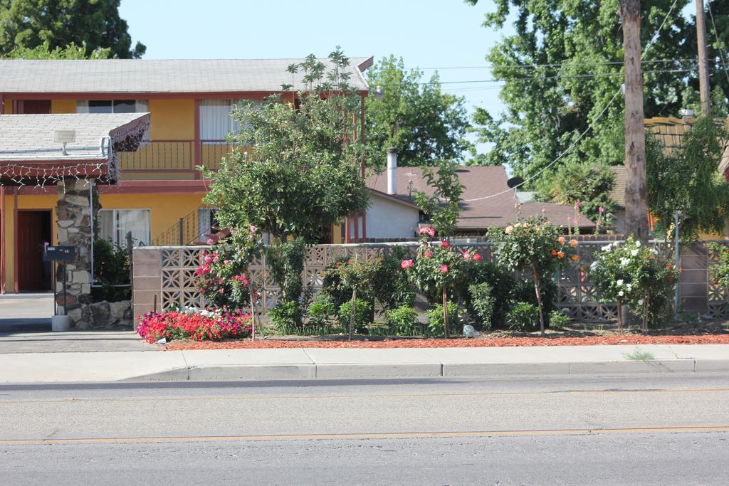 Cinderella Motel Wasco Luaran gambar