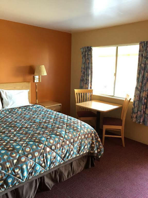 Cinderella Motel Wasco Luaran gambar